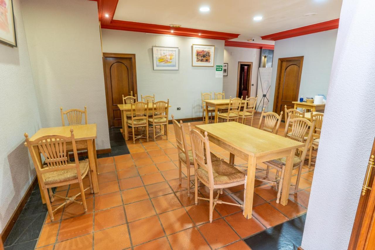 里奥塞阿酒店 Puente Almuhey 外观 照片